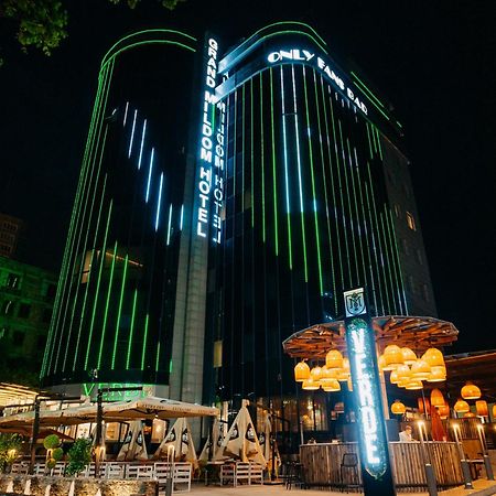 Grand Mildom Hotel Almaty Esterno foto