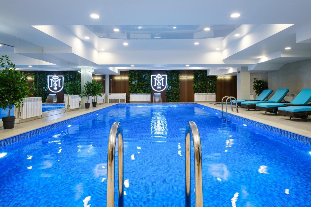 Grand Mildom Hotel Almaty Esterno foto