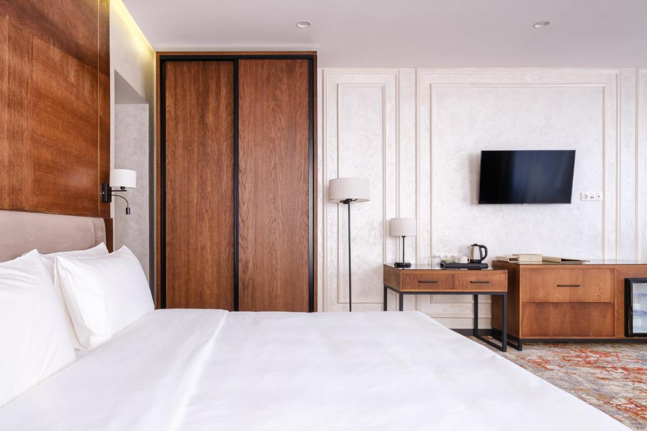Grand Mildom Hotel Almaty Esterno foto