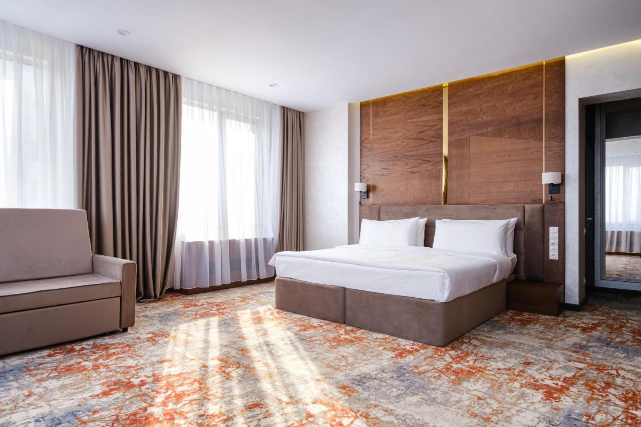 Grand Mildom Hotel Almaty Esterno foto