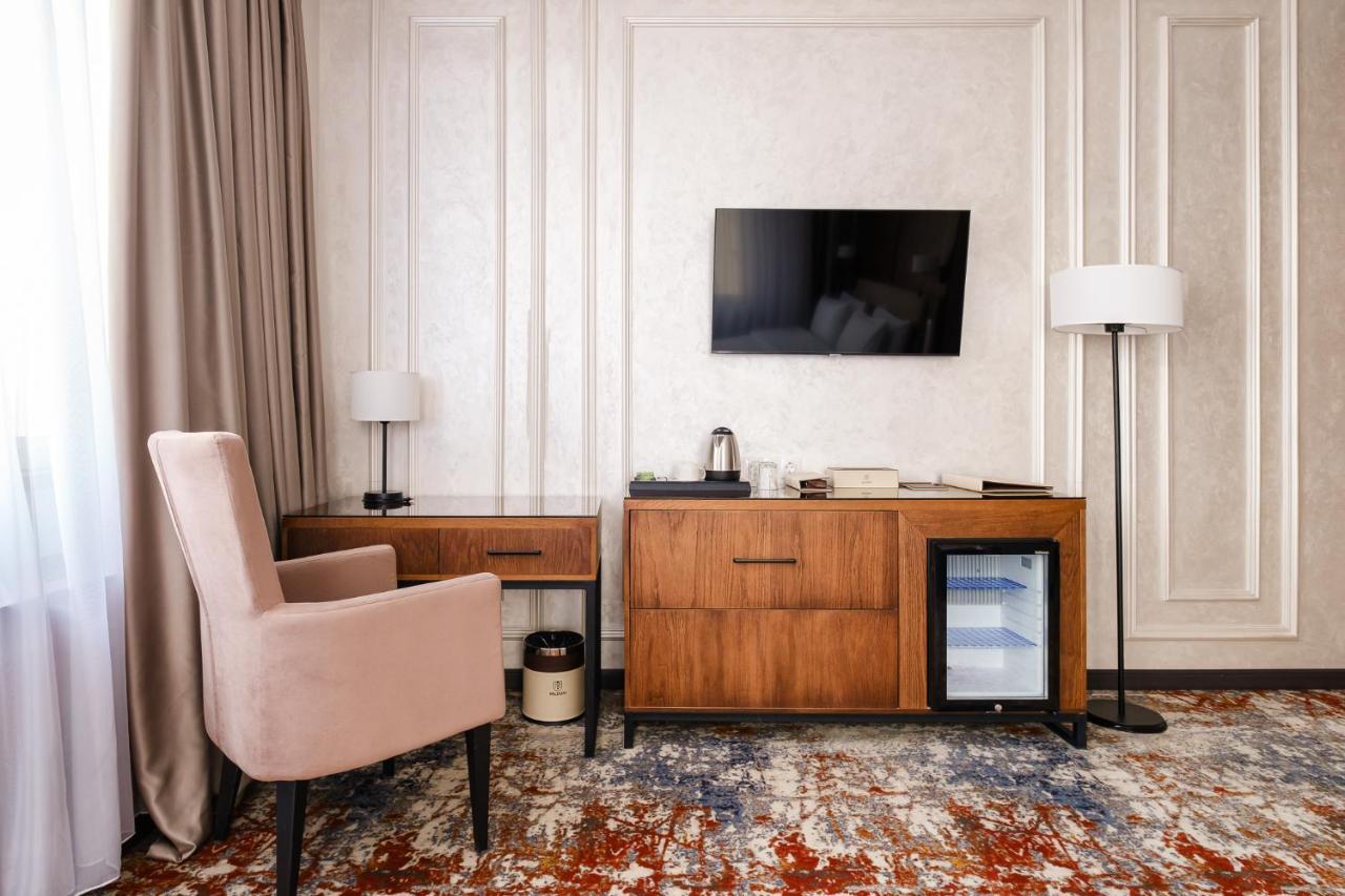 Grand Mildom Hotel Almaty Esterno foto